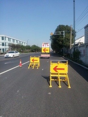 آلیاژ آلومینیوم 80km/H کامیون سوزن نصب شده Attenuator جذب نیروی ضربه